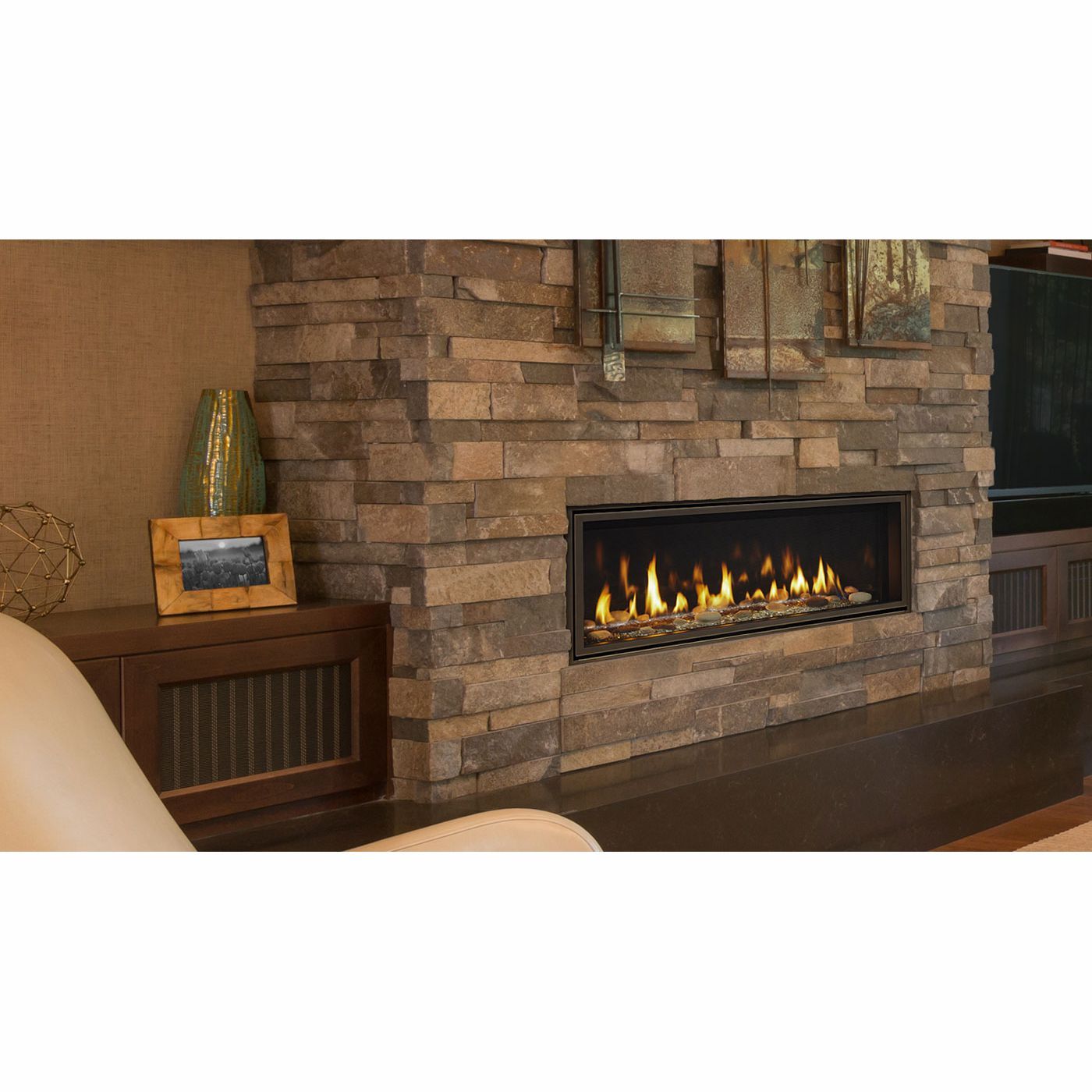MAJECHEL48IN-C | Majestic Direct Vent Gas Fireplace | Echelon II 48-C